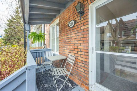 Photo 4 at 269 Claremont Street, Bellwoods, Toronto
