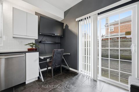 Photo 18 at 269 Claremont Street, Bellwoods, Toronto