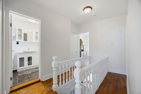 Photo 23 at 269 Claremont Street, Bellwoods, Toronto