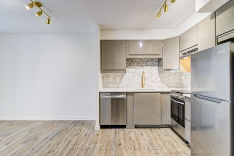 Photo 4 at 501 - 43 Eglinton Avenue W, Eglinton, Toronto