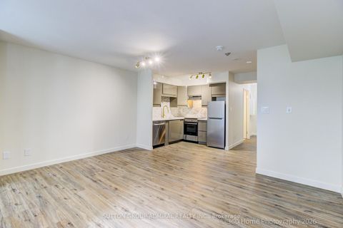 Photo 11 at 501 - 43 Eglinton Avenue W, Eglinton, Toronto