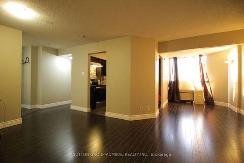 Photo 8 at 610 - 41 Markbrook Lane, Jamestown, Toronto