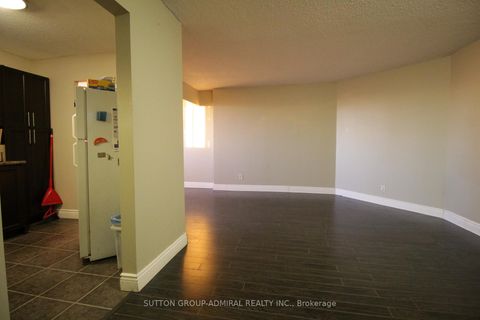 Photo 17 at 610 - 41 Markbrook Lane, Jamestown, Toronto