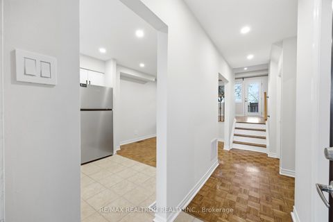 Photo 3 at 112 - 57 Godstone Road, Don Valley Village, Toronto