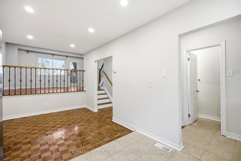 Photo 10 at 112 - 57 Godstone Road, Don Valley Village, Toronto