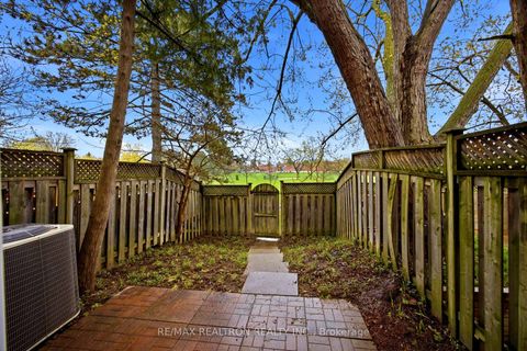Photo 12 at 112 - 57 Godstone Road, Don Valley Village, Toronto