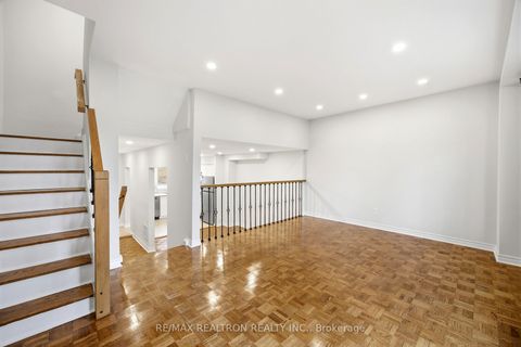 Photo 18 at 112 - 57 Godstone Road, Don Valley Village, Toronto