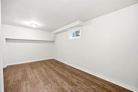 Photo 33 at 112 - 57 Godstone Road, Don Valley Village, Toronto