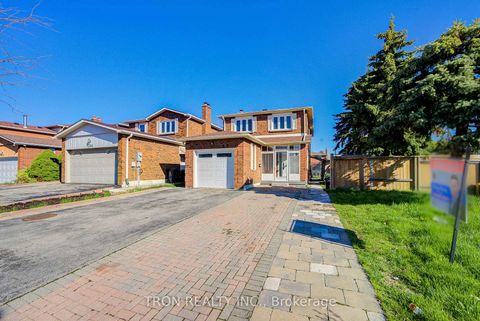 Photo 0 at 256 Alexmuir Boulevard, Agincourt North, Toronto