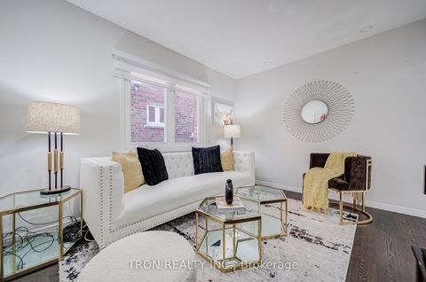 Photo 10 at 256 Alexmuir Boulevard, Agincourt North, Toronto
