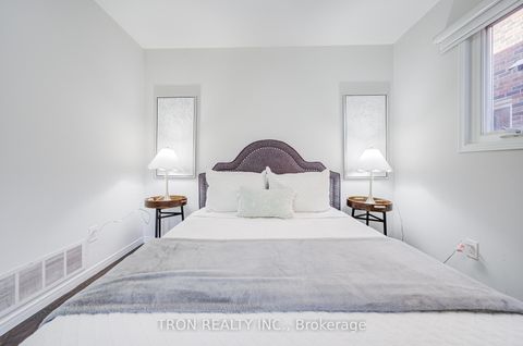 Photo 18 at 256 Alexmuir Boulevard, Agincourt North, Toronto