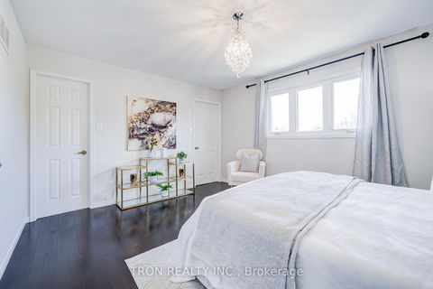 Photo 23 at 256 Alexmuir Boulevard, Agincourt North, Toronto