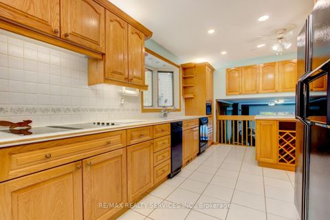 Photo 4 at 101 George Henry Boulevard, Henry Farm, Toronto