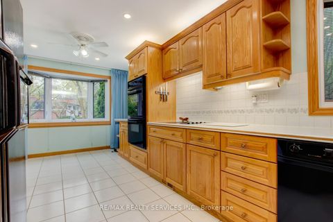 Photo 11 at 101 George Henry Boulevard, Henry Farm, Toronto