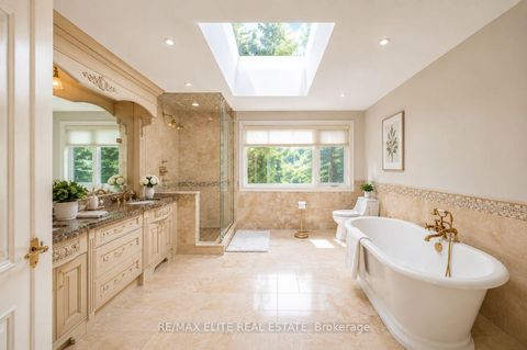 Photo 6 at 88 Old Colony Road, Windfields, Toronto
