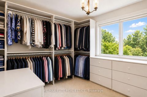 Photo 7 at 88 Old Colony Road, Windfields, Toronto