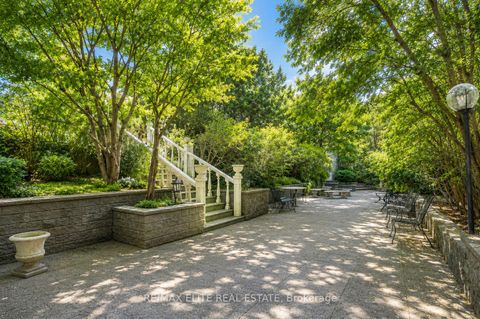 Photo 9 at 88 Old Colony Road, Windfields, Toronto
