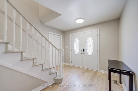 Photo 3 at 163 Chipwood Crescent, Pleasant View, Toronto