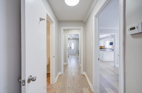 Photo 13 at 163 Chipwood Crescent, Pleasant View, Toronto