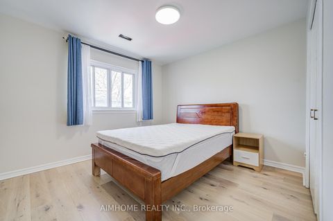 Photo 31 at 163 Chipwood Crescent, Pleasant View, Toronto