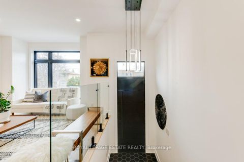 Photo 1 at 4 Lunness Road, Alderwood, Toronto