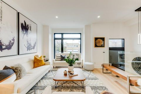 Photo 3 at 4 Lunness Road, Alderwood, Toronto