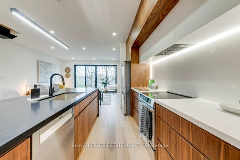 Photo 11 at 4 Lunness Road, Alderwood, Toronto