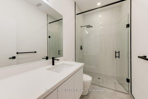 Photo 38 at 4 Lunness Road, Alderwood, Toronto
