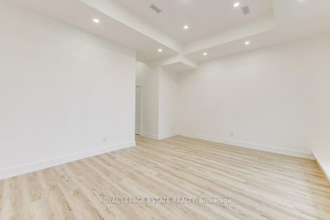 Photo 41 at 4 Lunness Road, Alderwood, Toronto