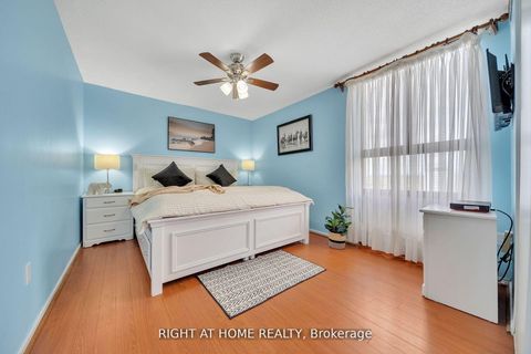 Photo 13 at 1415 - 260 Seneca Park N, Don Valley Village, Toronto