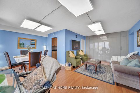 Photo 17 at 1415 - 260 Seneca Park N, Don Valley Village, Toronto