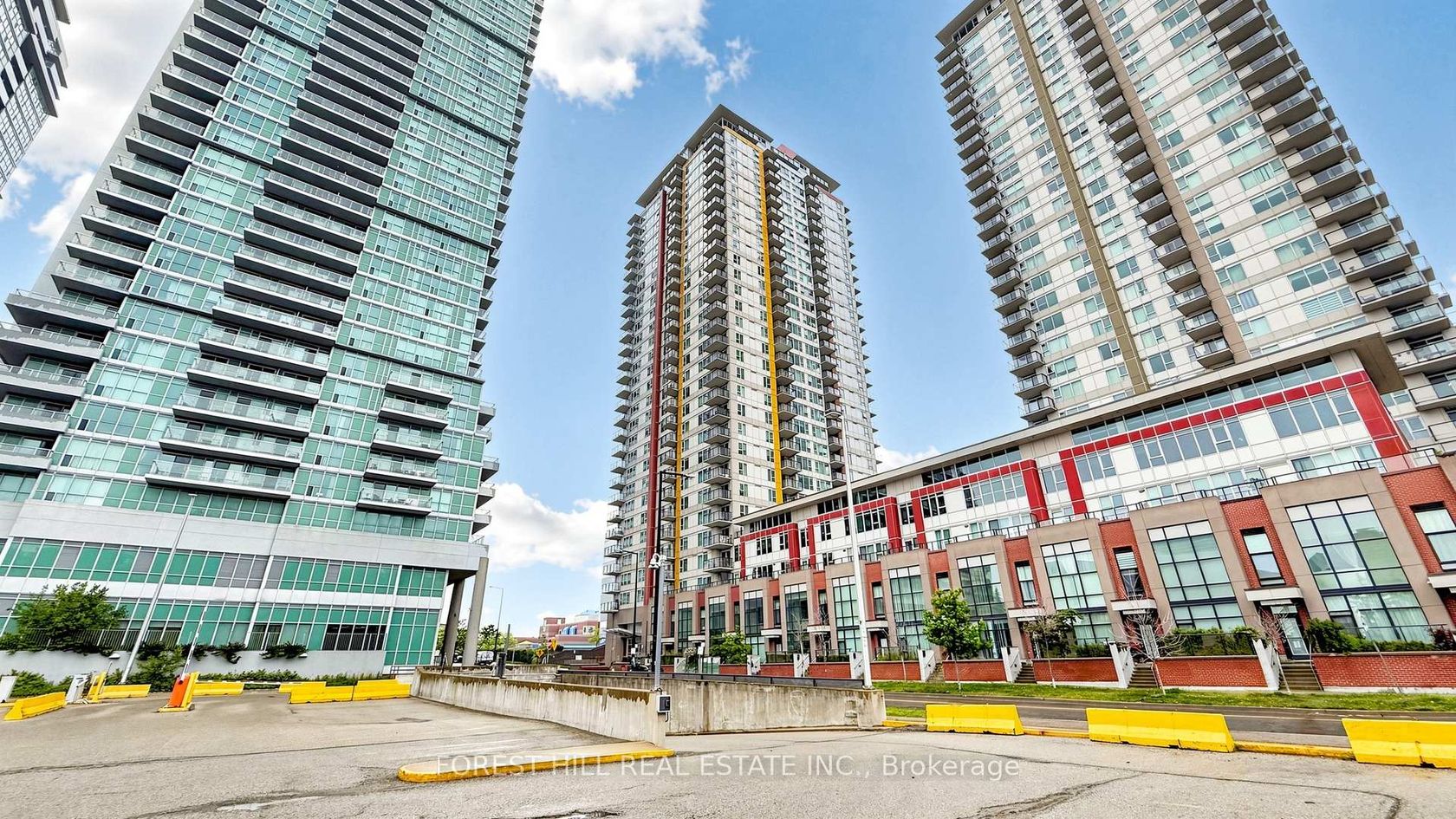 325 - 25 Town Centre Court, Bendale, Toronto photo number 2