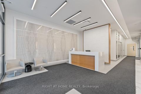 Photo 2 at 312 - 10 MEADOWGLEN Place, Woburn, Toronto