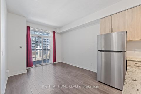 Photo 14 at 312 - 10 MEADOWGLEN Place, Woburn, Toronto