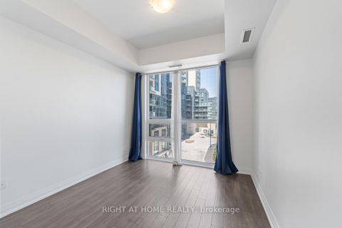 Photo 15 at 312 - 10 MEADOWGLEN Place, Woburn, Toronto