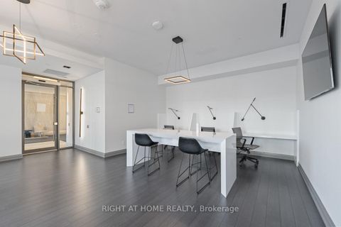 Photo 27 at 312 - 10 MEADOWGLEN Place, Woburn, Toronto