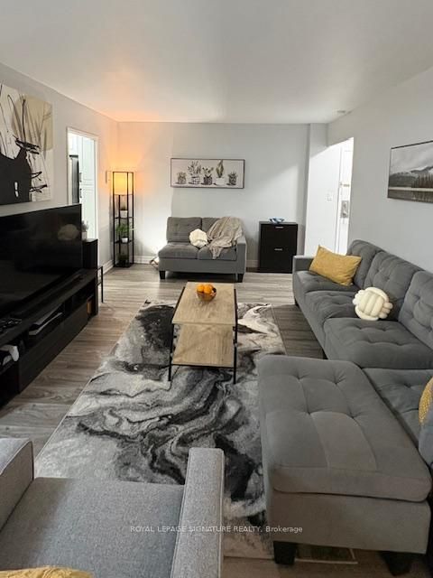 Photo 6 at 1701 - 5 Massey Square, Crescent Town, Toronto