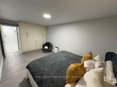 Photo 21 at 1701 - 5 Massey Square, Crescent Town, Toronto