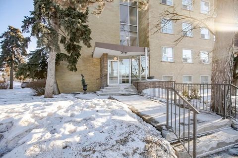 Photo 4 at 305 - 219 Wilson Avenue, Nortown, Toronto