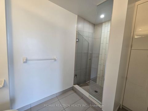 Photo 11 at 808 - 70 Princess Street, Moss Park, Toronto