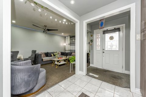 Photo 9 at 7816 Priory Crescent, Malton, Mississauga