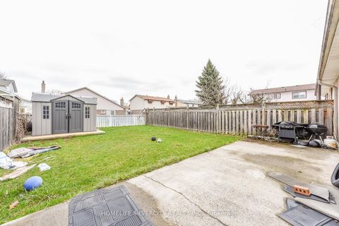 Photo 36 at 7816 Priory Crescent, Malton, Mississauga