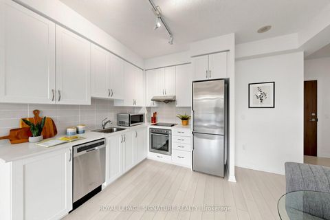 Photo 10 at 426 - 55 Ann O'Reilly Road, Henry Farm, Toronto