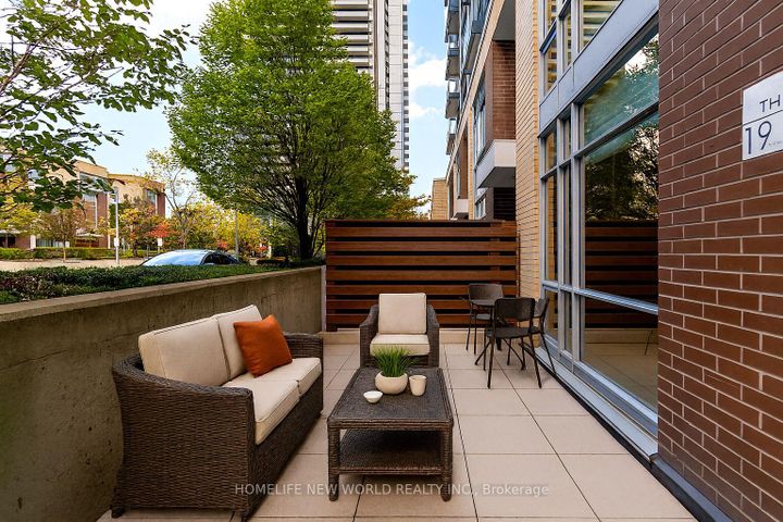 Photo 3 at Th2 - 19 Singer Court, Bayview Village, Toronto