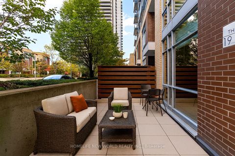 Photo 3 at Th2 - 19 Singer Court, Bayview Village, Toronto