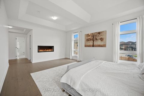 Photo 21 at 143 Ballantyne Boulevard, Vellore Village, Vaughan