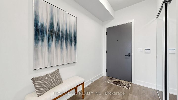 Photo 10 at 710 - 25 Adra Grado Way, Bayview Village, Toronto