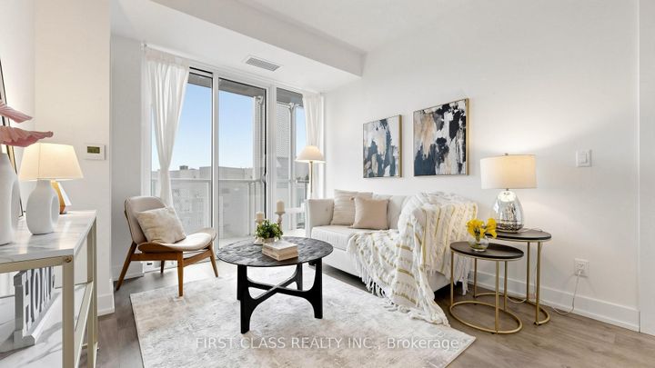 Photo 11 at 710 - 25 Adra Grado Way, Bayview Village, Toronto