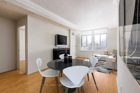 Photo 2 at 305 - 935 Royal York Road, Queensway, Toronto