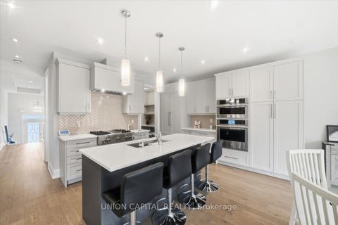 Photo 9 at 75 Bethpage Crescent, Glenway Estates, Newmarket